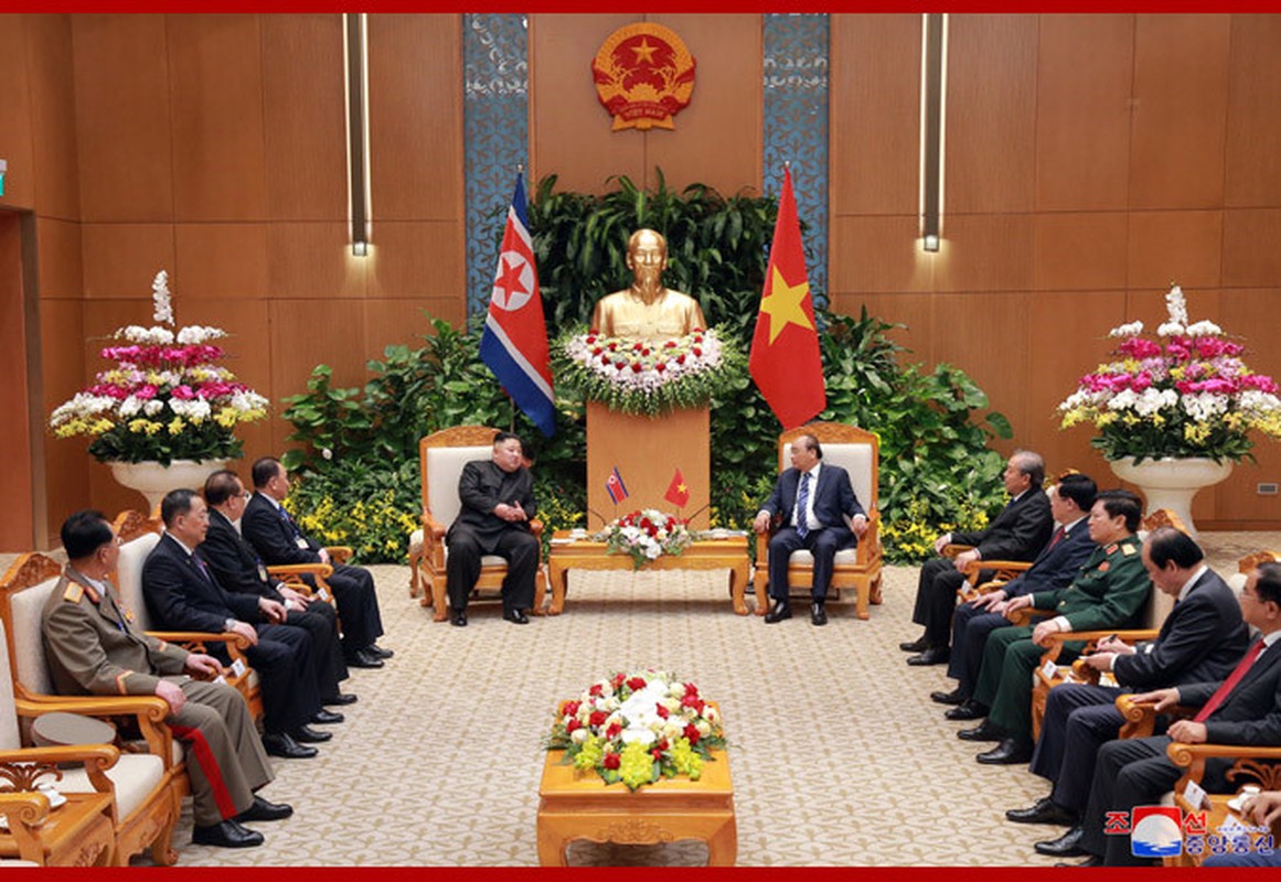 Chuyen tham Viet Nam cua Chu tich Kim Jong-un qua goc may KCNA-Hinh-7