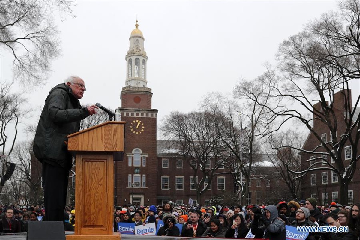 Thuong nghi si Bernie Sanders “no sung” tranh cu Tong thong My 2020-Hinh-9