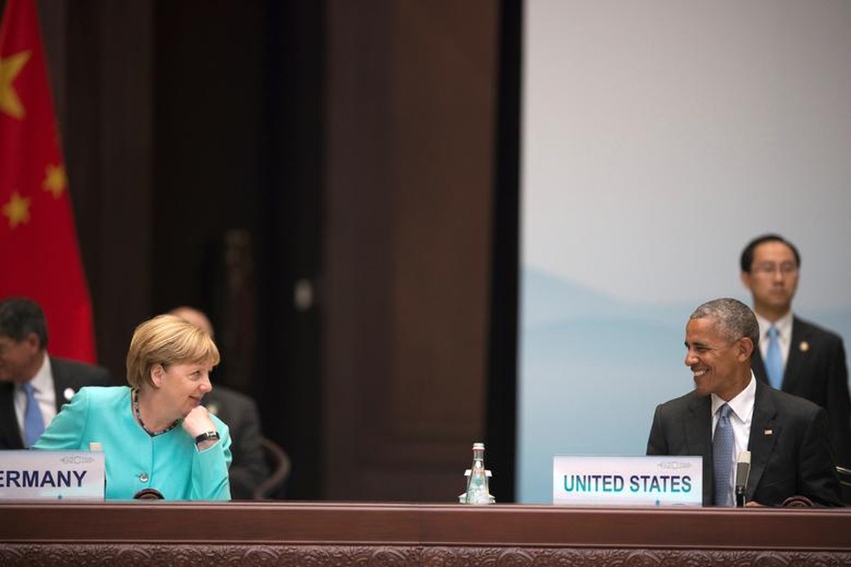 Nguong mo tinh ban cua cuu Tong thong Obama va Thu tuong Merkel-Hinh-13