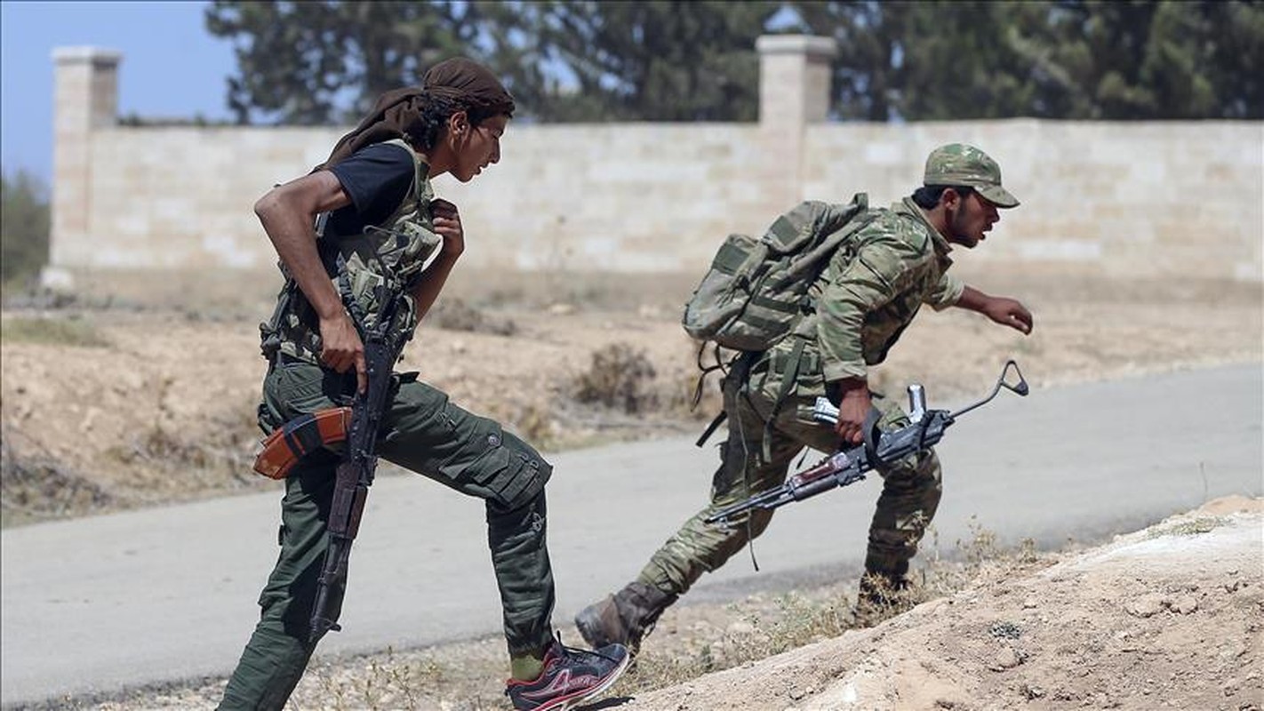 Phien quan lieu chet tan cong, Syria thuong vong lon tai Daraa-Hinh-3