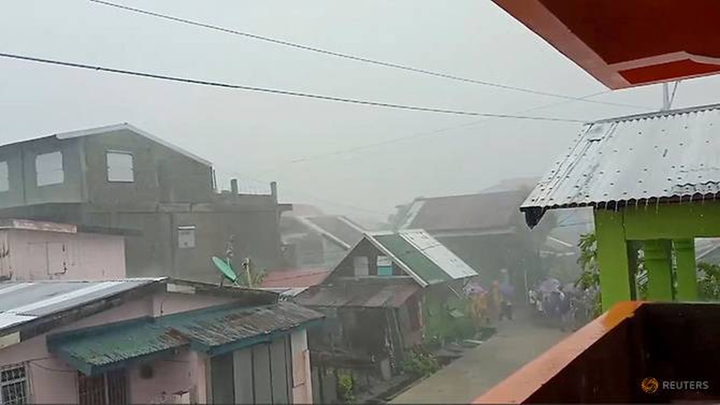 Hinh anh sieu bao Kammuri tan pha Philippines, hang tram nghin nguoi voi so tan-Hinh-2