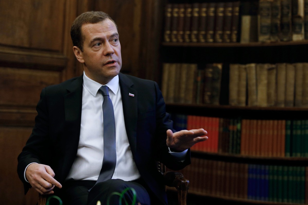 Cuu Thu tuong Nga Medvedev tung buoc len dinh cao quyen luc nhu the nao?-Hinh-9