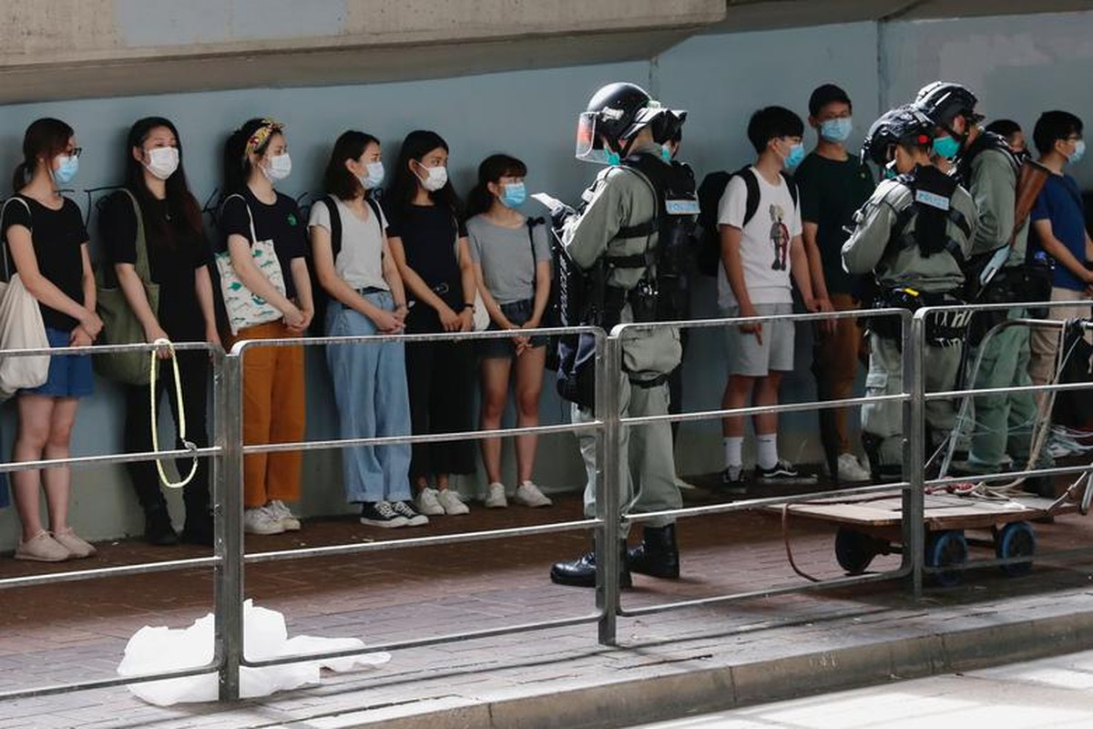 Anh: Dung do du doi giua canh sat va nguoi bieu tinh Hong Kong-Hinh-8