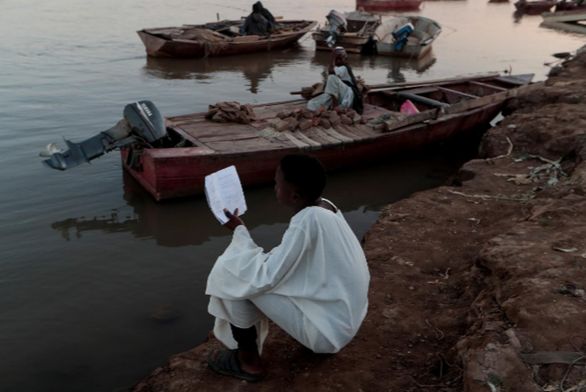 Sudan “dung ngoi khong yen” vi sieu dap 5 ty USD Dai Phuc Hung-Hinh-12