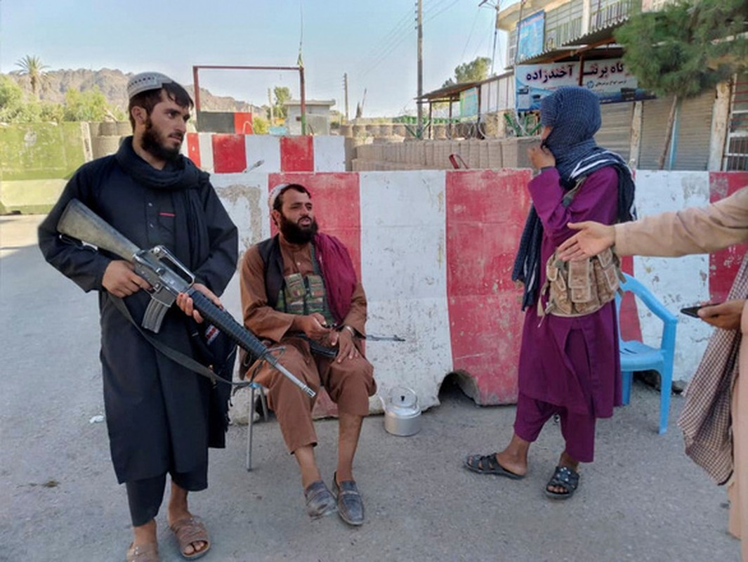 Suc manh luc luong Taliban dang “lam mua lam gio” tai Afghanistan-Hinh-11