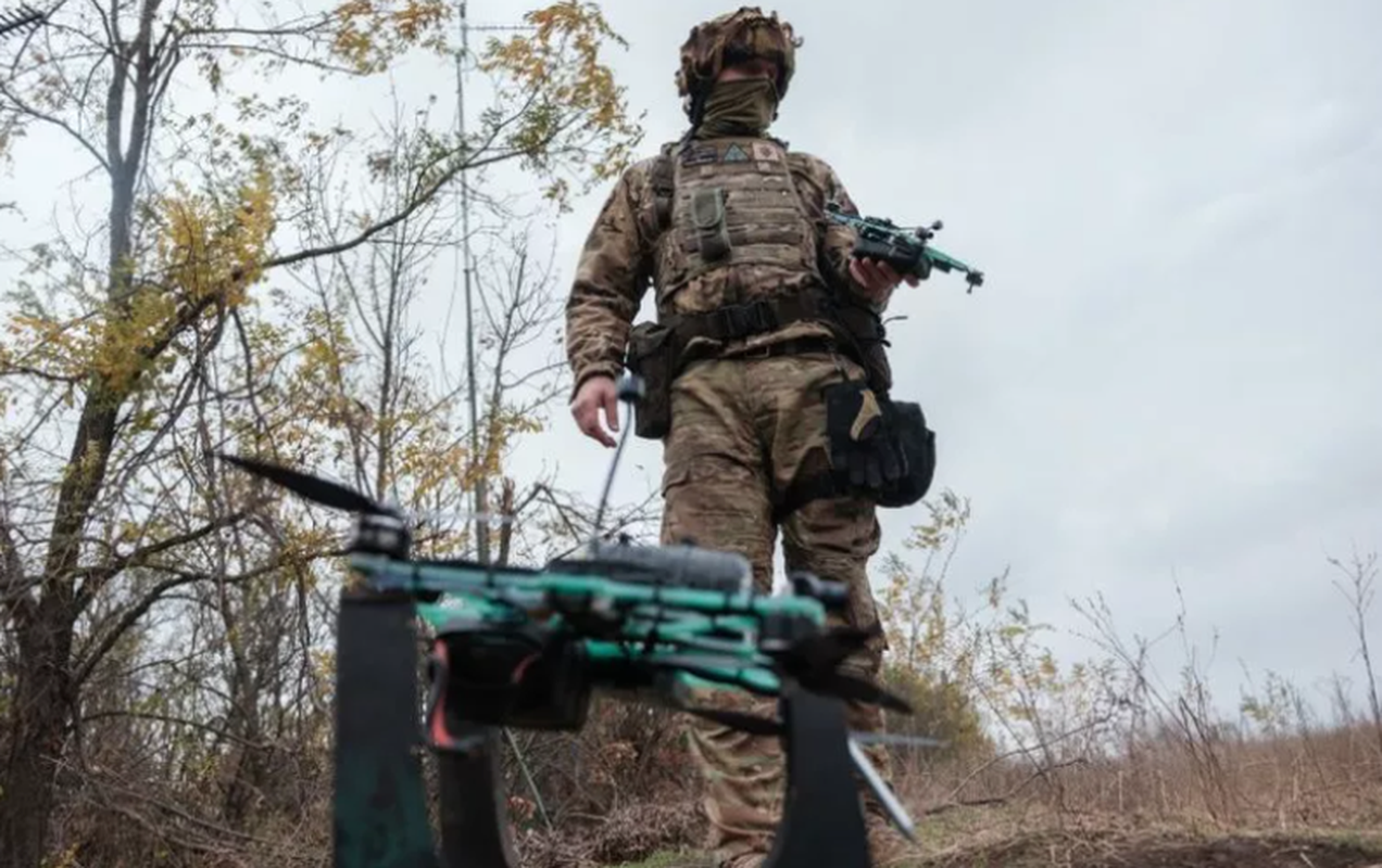 Can canh loat UAV Ukraine su dung o tien tuyen-Hinh-6