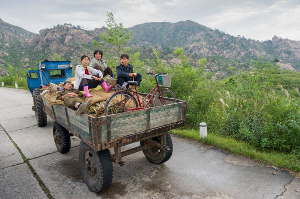 Loat anh gay ngo ngang ve cuoc song vung nong thon Trieu Tien-Hinh-11