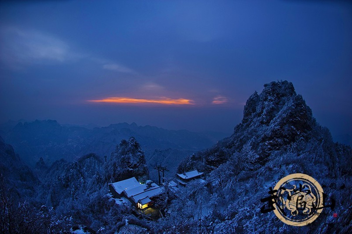 Ngan ngo ngam tuyet roi phu trang nui Vo Dang-Hinh-4