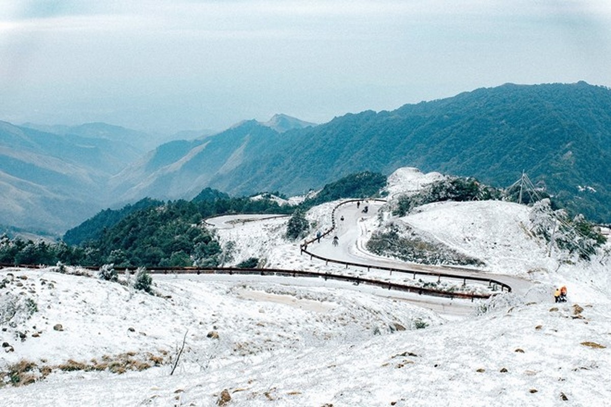 Tuyet trang tinh khoi tren dinh Mau Son-Hinh-2