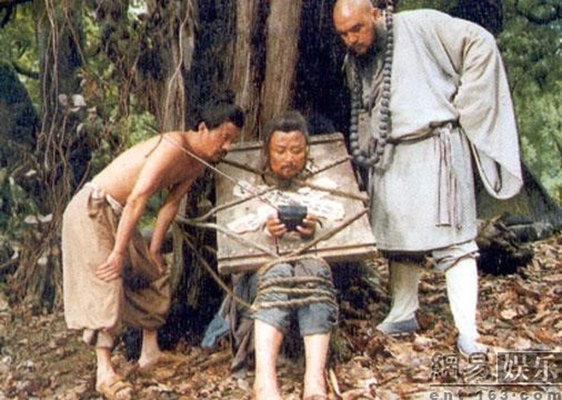 Anh hau truong cuc hiem cua phim Thuy hu ban nam 1998-Hinh-8