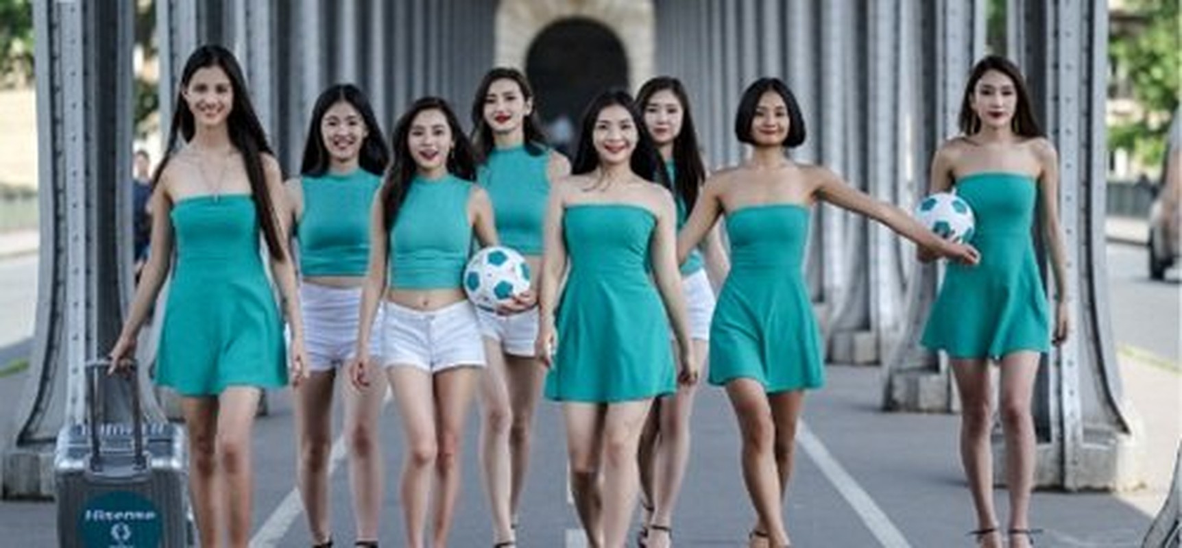 Chan dai Trung Quoc keu goi dan ong xem Euro 2016-Hinh-6