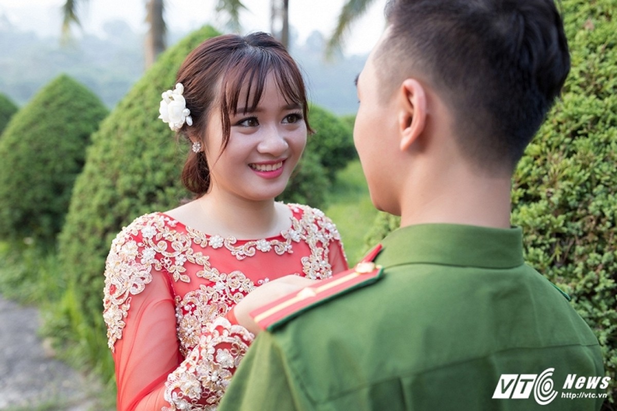 Anh cuoi lang man cua chang canh sat Yen Bai da tai-Hinh-3