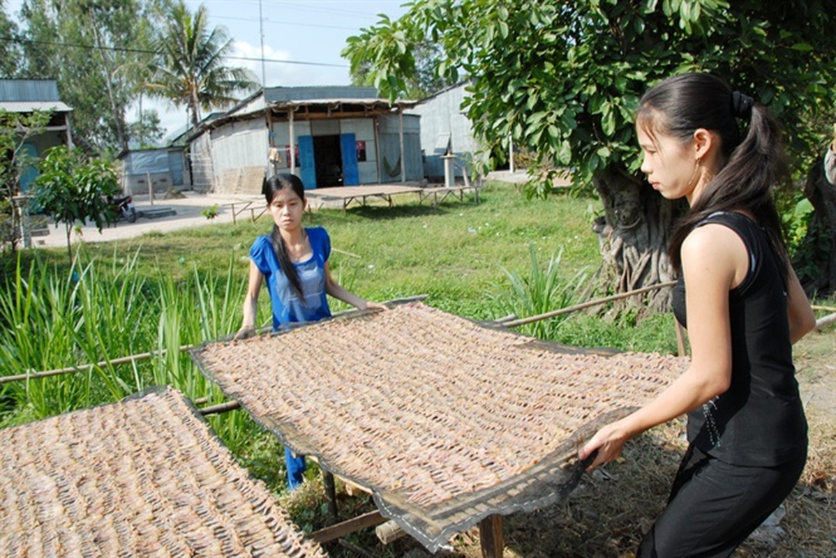 Hanh trinh di dem san kieu nu dai gia phuc vu Tet-Hinh-10