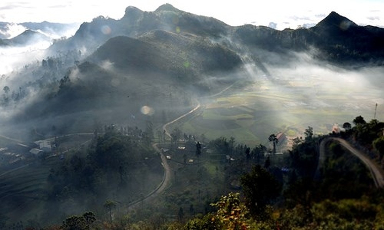 Tan huong khung canh thien duong o Dong Van, Hoa Giang-Hinh-12