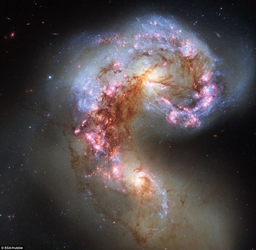Anh tuyet dep ve cac thien ha qua kinh vien vong Hubble-Hinh-12