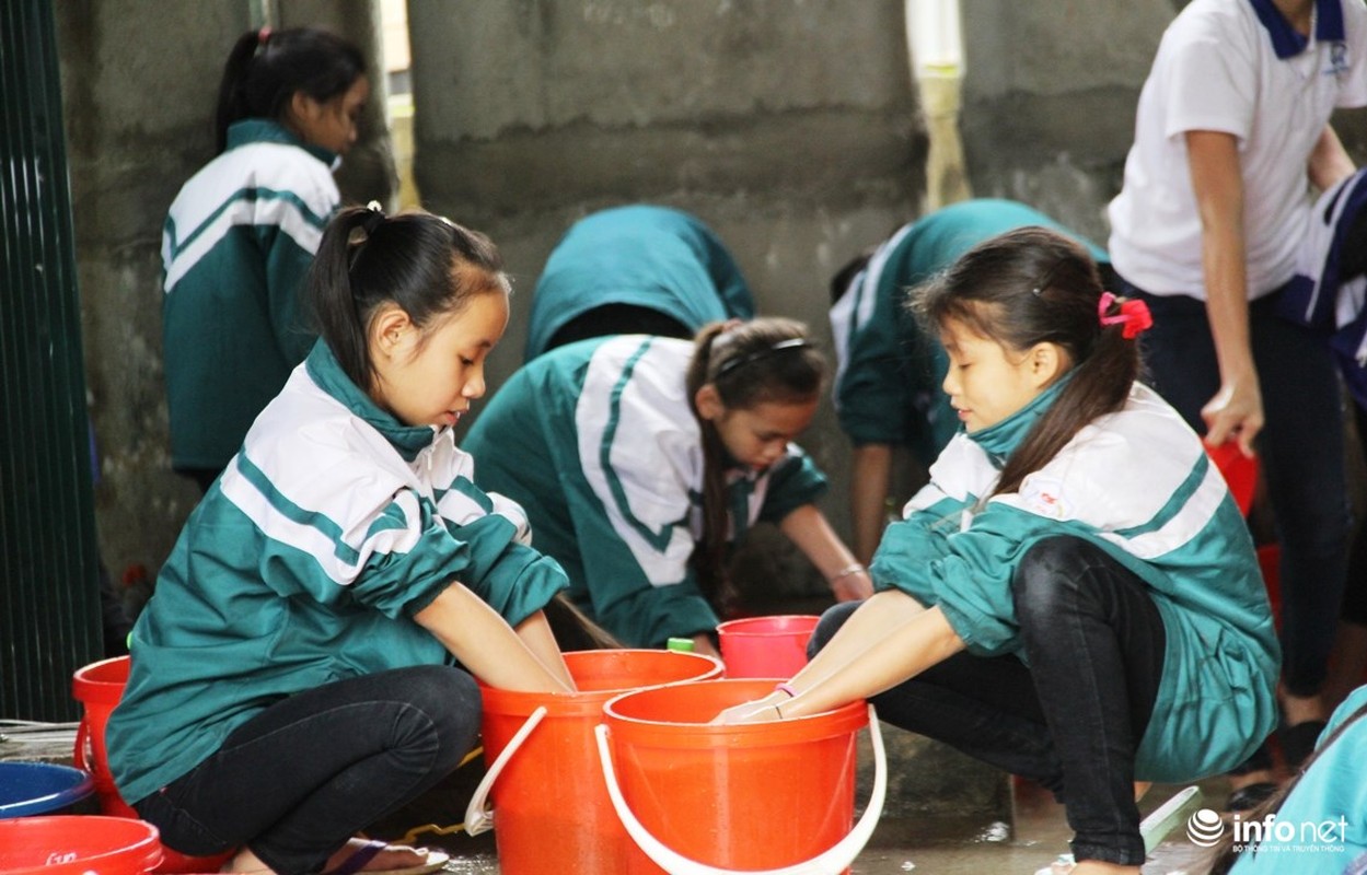 Nghe An: Loi bun tham truong thuong Tet giao vien 30.000 dong-Hinh-4