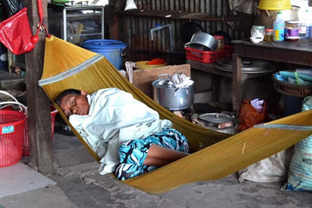 Bat ngo gia canh kho khan cua “thu mon quay lung” Minh Nhut-Hinh-9