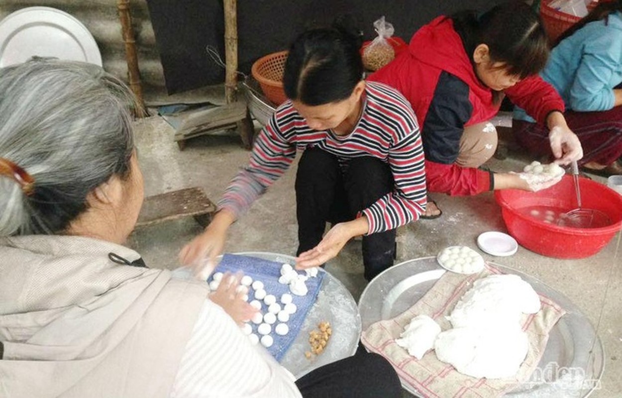 Kiem tien trieu nho ban banh troi banh chay Tet Han thuc-Hinh-4