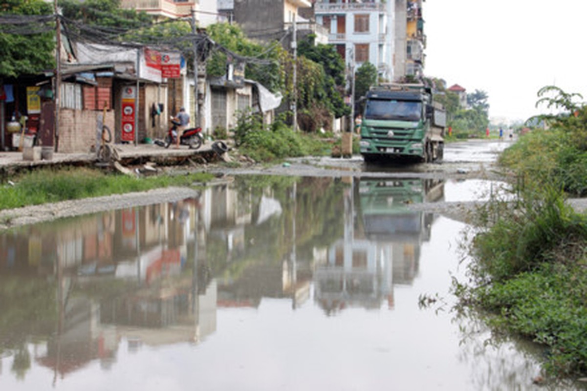 Anh: Khon kho voi tuyen duong ngap ung giua Ha Noi-Hinh-9