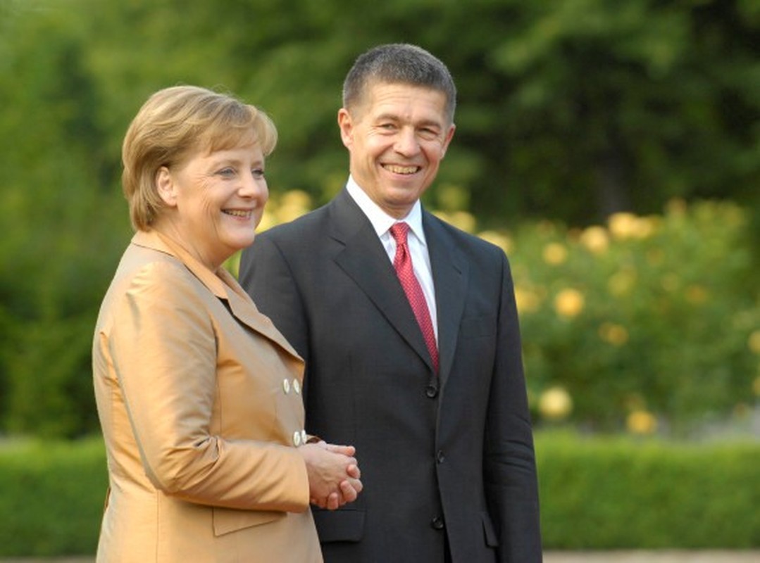 Cuoc doi cua nguoi dan ba thep Angela Merkel-Hinh-9