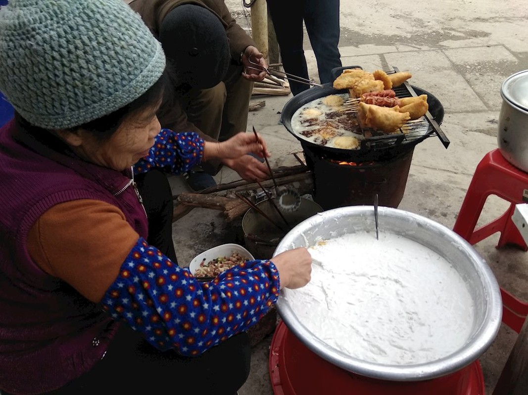 Mua nay len Cao Bang an banh 