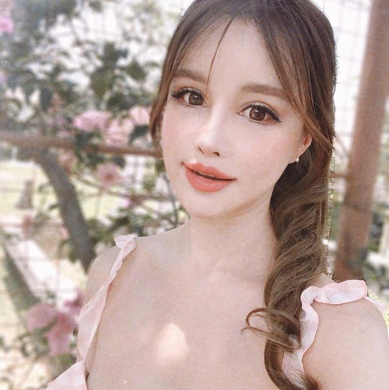 Blogger nong bong thanh 