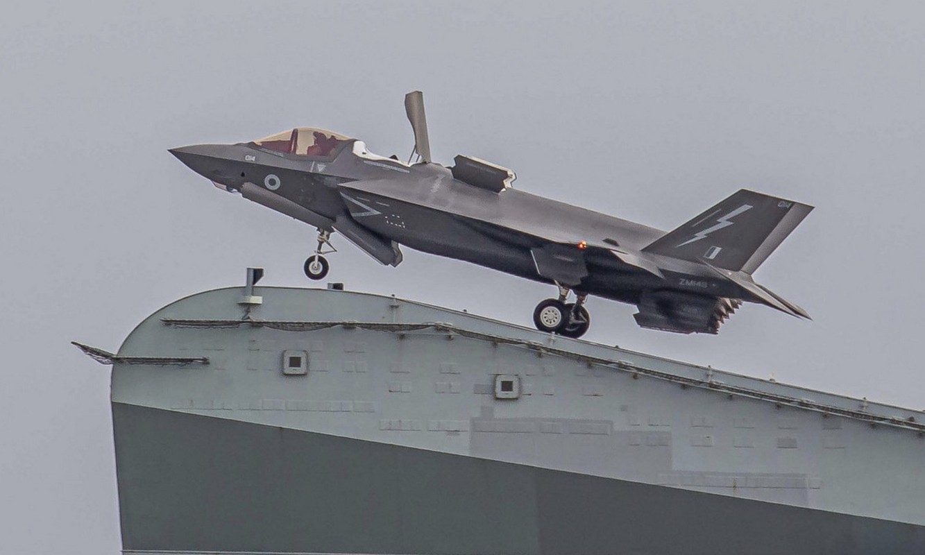 May bay F-35 vua roi o Dia Trung Hai thuoc bien che cua ai?