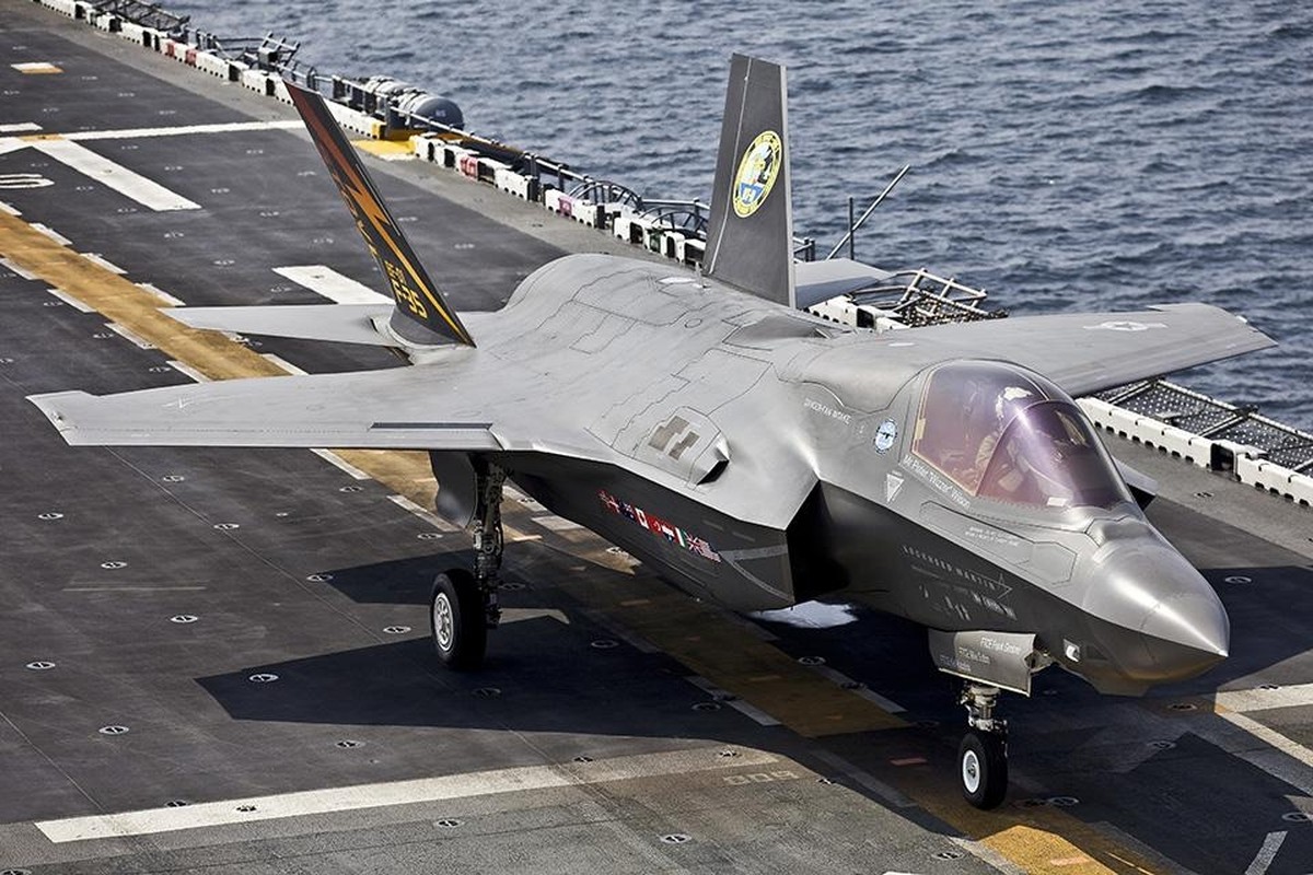 Quoc gia sat nach Nga bat ngo lua chon mua tiem kich F-35 My-Hinh-9