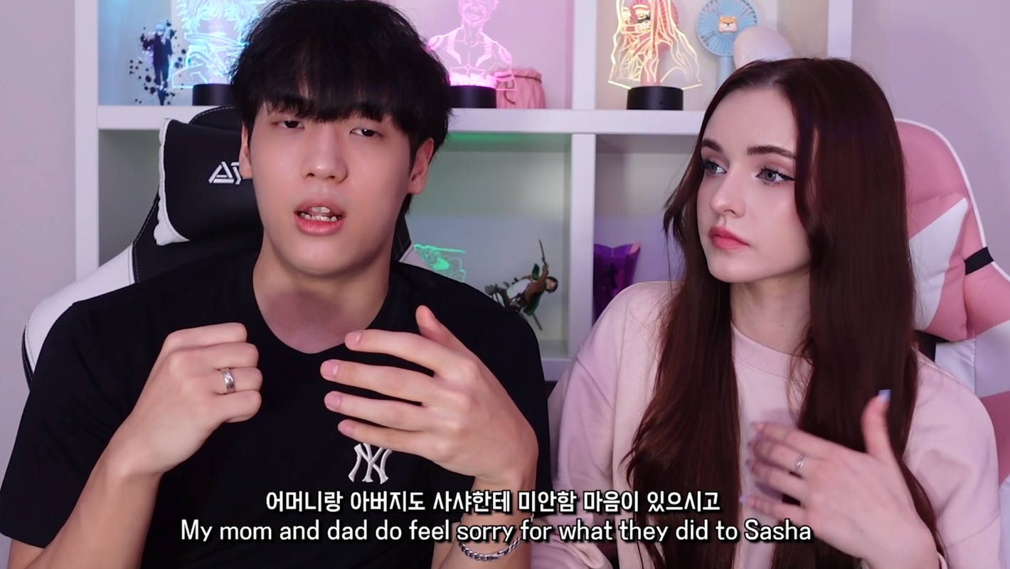 Cap Youtuber lam netizen xao xuyen vi “doi lua xung doi“-Hinh-11