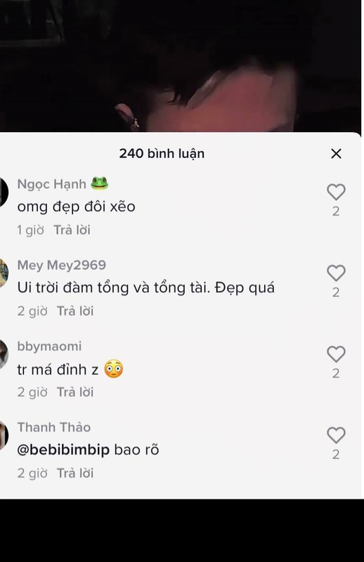 Giua dem, Linh Ngoc Dam tao bat ngo khi lo dien 