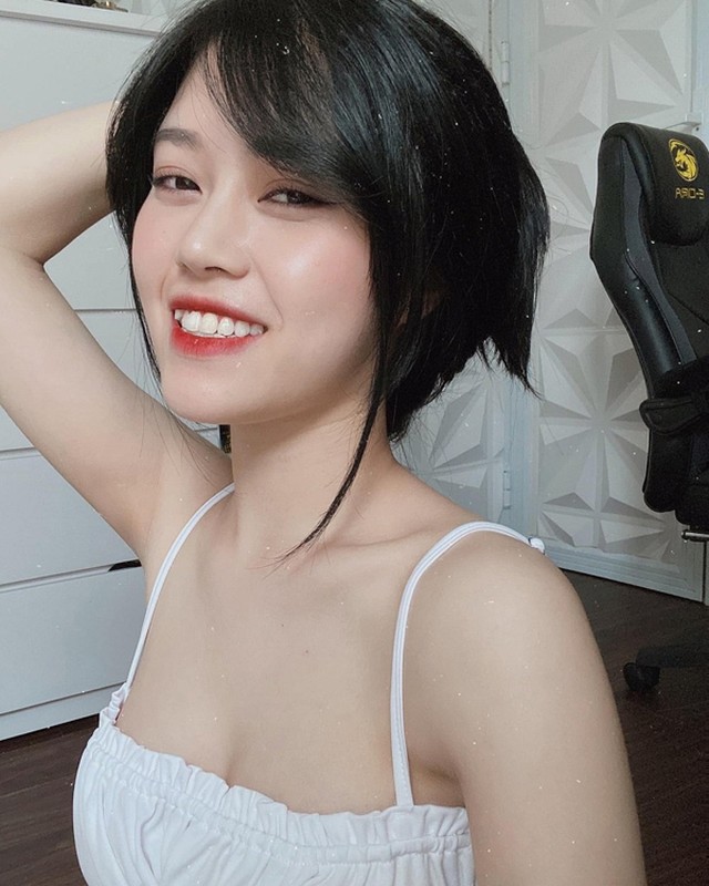 Nhung “bong hong” cua lang streamer co nu cuoi toa nang-Hinh-8