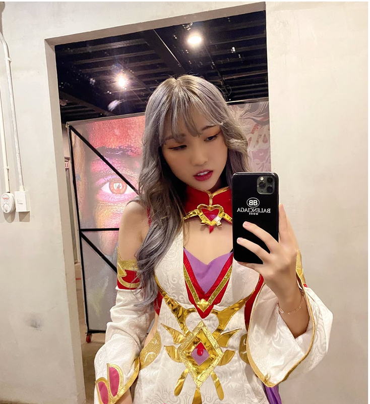 Duoc fan giau mat donate 100 trieu, nu streamer co bieu cam la-Hinh-8