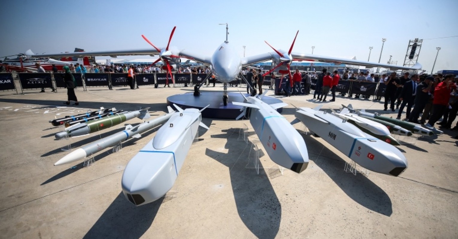 Nong: Dan quan ly khai biet cach khac che UAV cua Ukraine-Hinh-13