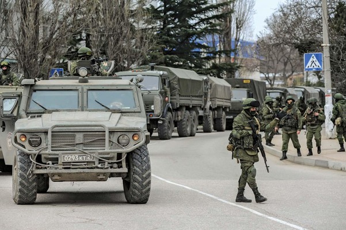 Nga lanh lung canh cao Ukraine: San sang ho tro Donbass neu can-Hinh-5