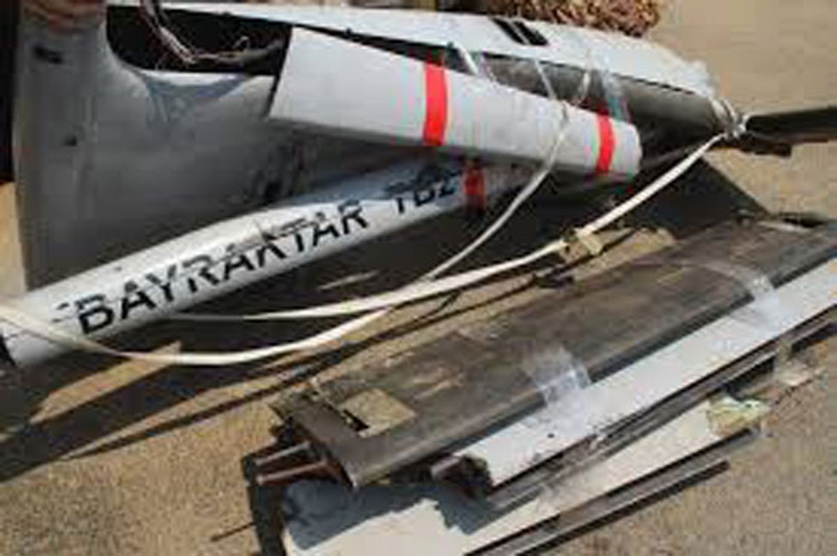 Nong: Quan doi Nga bat duoc UAV Bayraktar TB2 cua Tho Nhi Ky-Hinh-5