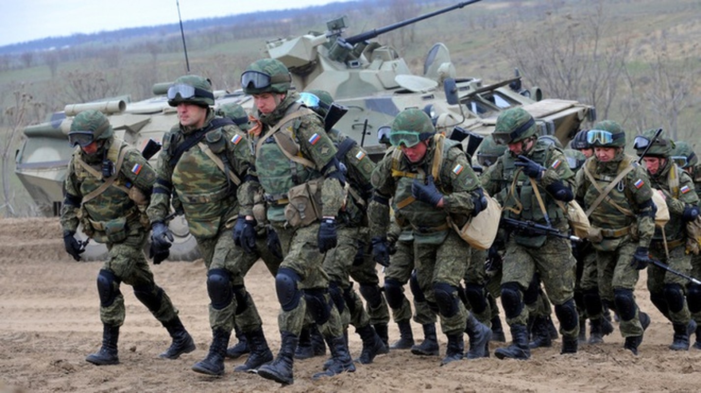 Nong: Quan doi Nga dan tran quanh Donbass, san sang dong binh-Hinh-9