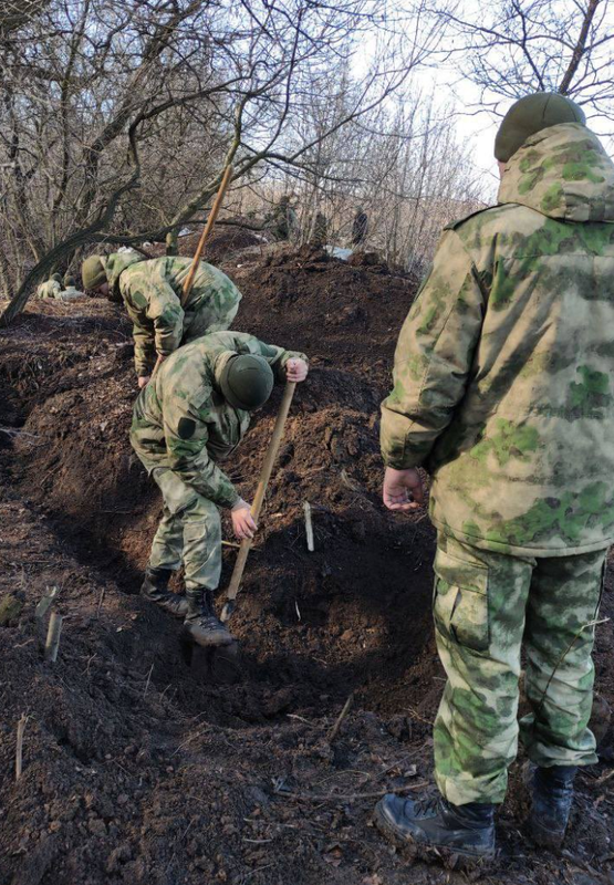 Quan doi Ukraine bi thiet hai nang sau cuoc tan cong cua dan quan-Hinh-15