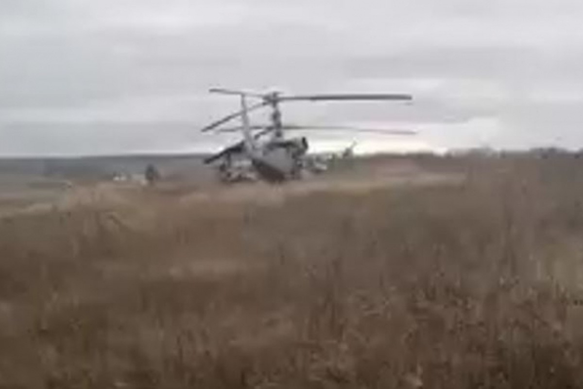 Nhieu xe tang bi pha huy o Kharkov, truc thang Ka-52 bi ban roi-Hinh-8