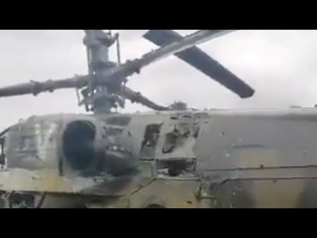 Tiem kich Su-27 cua Ukraine bi pha huy khi chua kip cat canh-Hinh-8