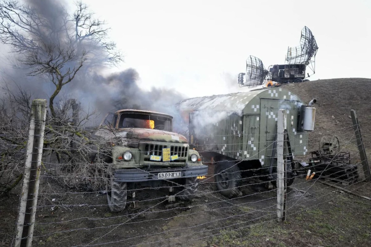 Khong quan Nga dang gap tro ngai gi tren bau troi Ukraine?-Hinh-21