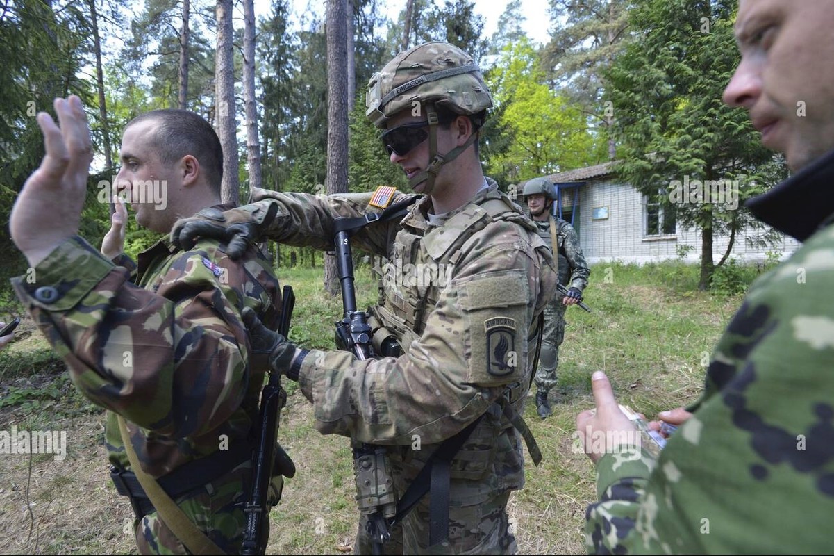 Nga tung don chi mang khien linh tinh nguyen Ukraine kinh hai-Hinh-8