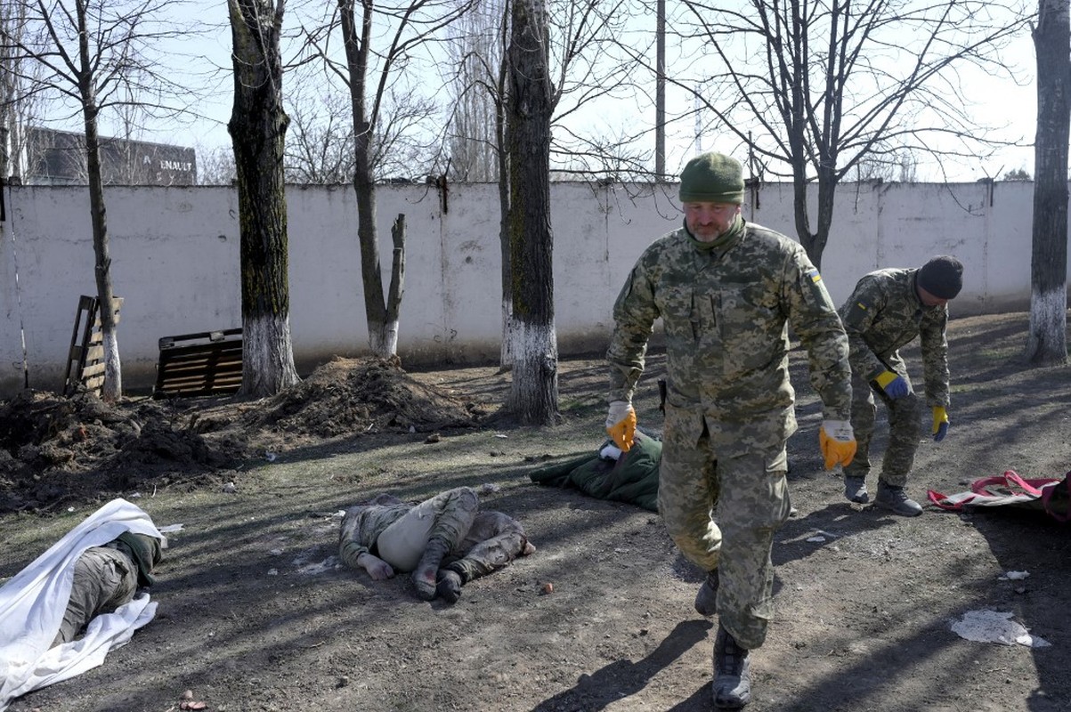 Binh si Tieu doan Azov co gang thoat khoi vong vay chao lua Mariupol-Hinh-9