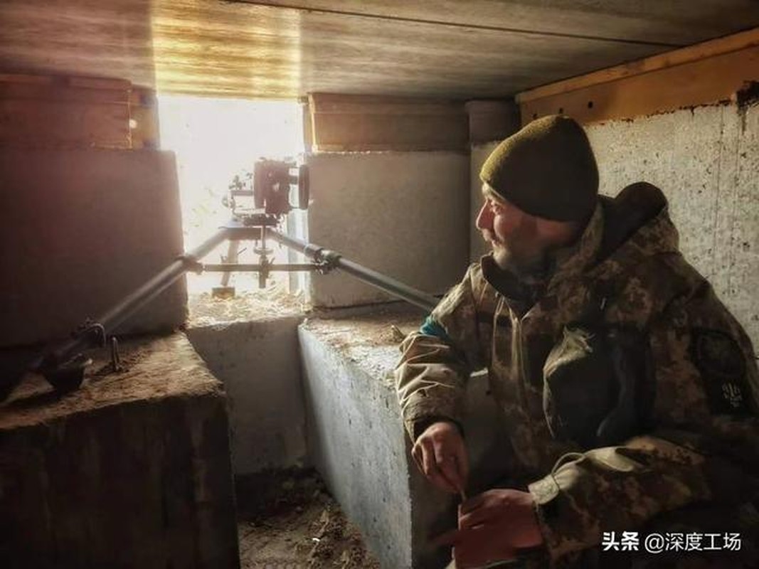 Chi huy Tieu doan Azov pha vay khong thanh, con “ca lon” tai Mariupol-Hinh-19