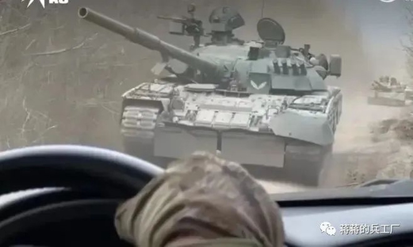 Cuoc chien Nga-Ukraine se la lan cuoi cung xe tang T-80 xuat tran?-Hinh-2