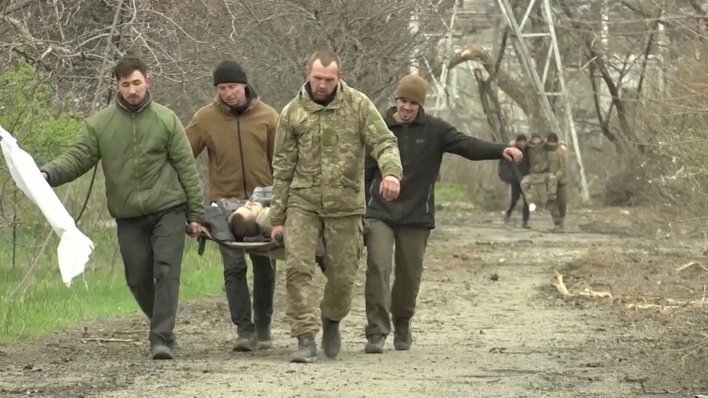 Tai sao Lu doan Thuy quan luc chien 36 tai Mariupol ra hang?-Hinh-16