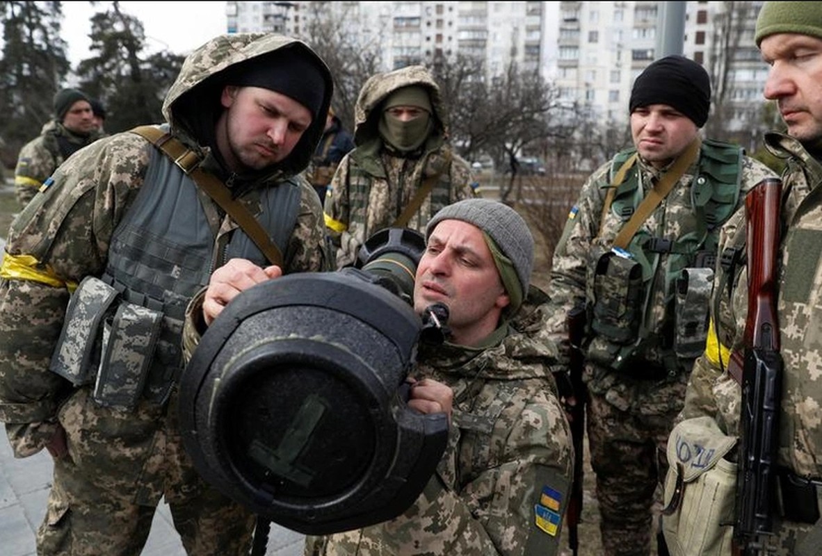 Dot hai chien dich tan cong Donbass cua Quan doi Nga da bat dau-Hinh-18