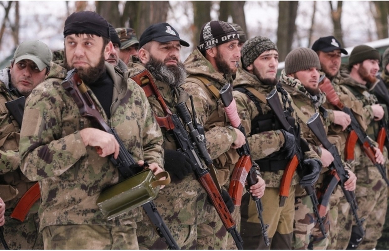 Xung dot Nga-Ukraine: Ve binh Chechnya tien vao Severodonetsk-Hinh-13