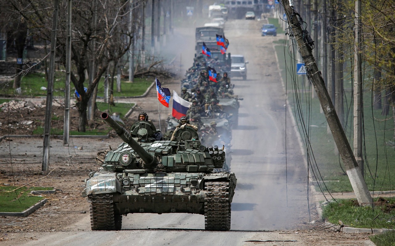 Moscow trang bi xe tang T-62M cho dan quan Ukraine than Nga?-Hinh-19