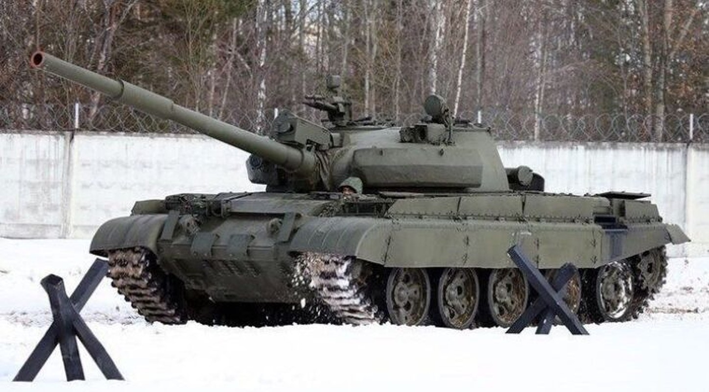 Moscow trang bi xe tang T-62M cho dan quan Ukraine than Nga?-Hinh-3