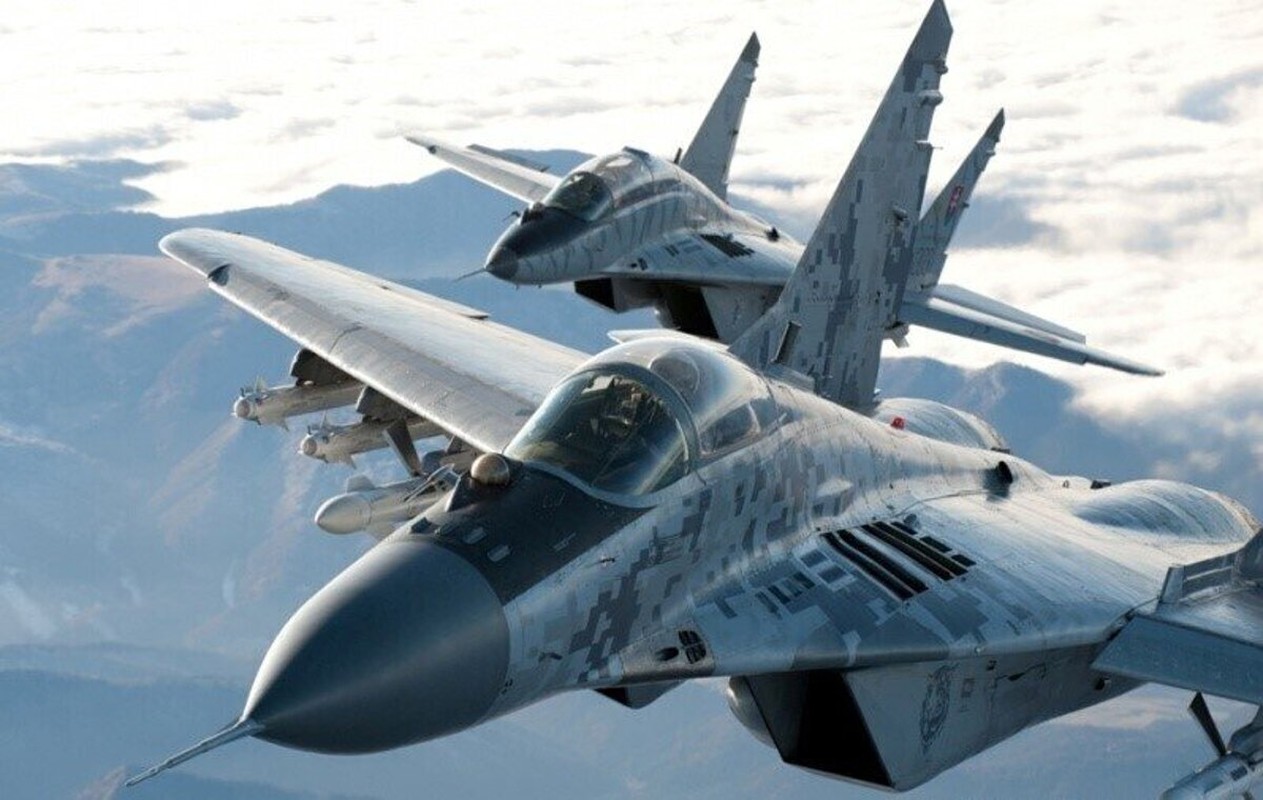 MiG-29 Ukraine mang duoc ten lua AGM-88, Nga se phai doi pho ra sao?-Hinh-15
